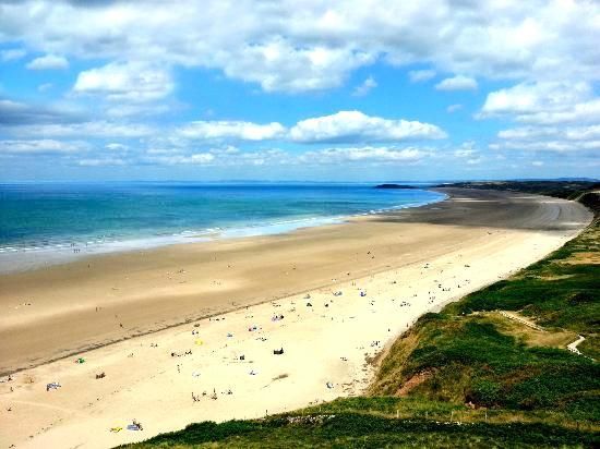 5 najlepszych plaz do wypoczynku w Wielkiej Brytanii Rhossili Beach (1)